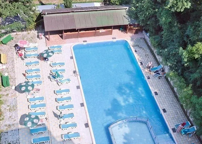 Hotel Sunny Varshava 3*