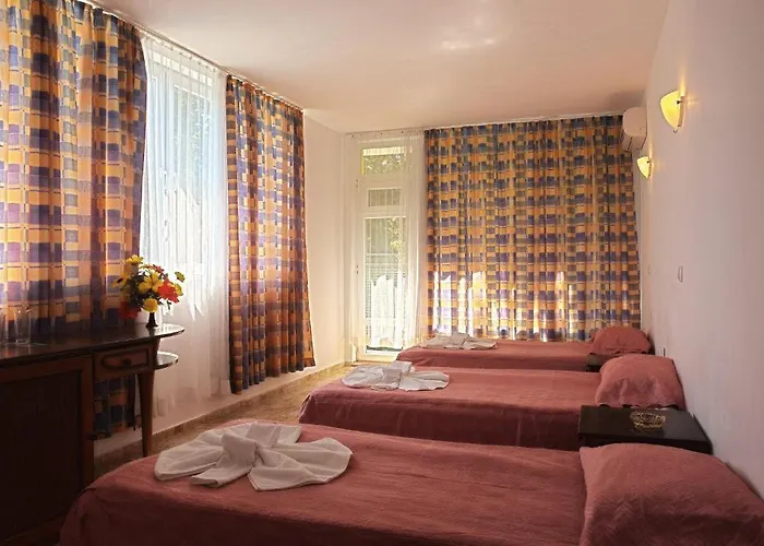 Sunny Varshava Hotel 3*